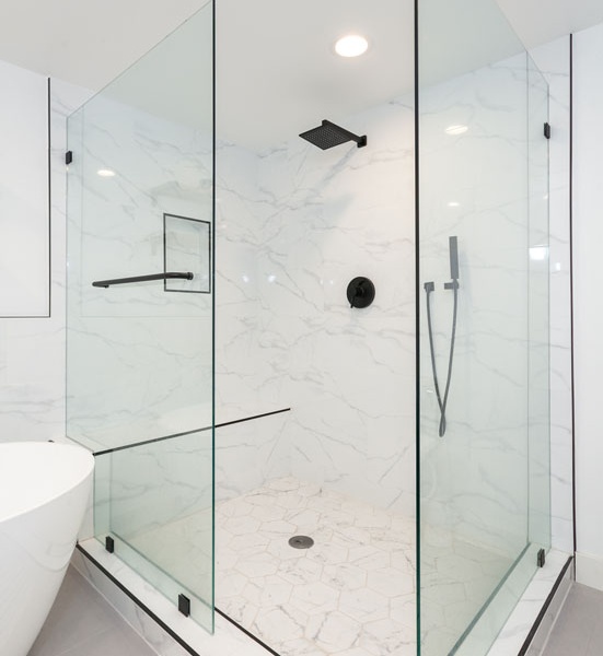 Greenfield-Bathroom in Greenfield-Bathroom (1594)