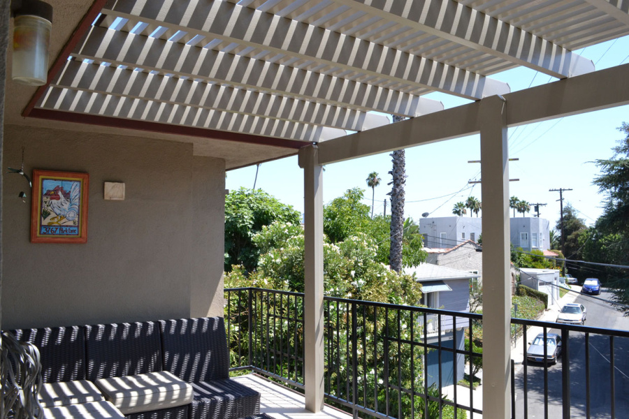 Deck Construction in Los Angeles (1697)