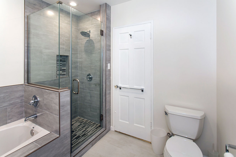 Bathroom Remodel in Sherman Oaks (1521)
