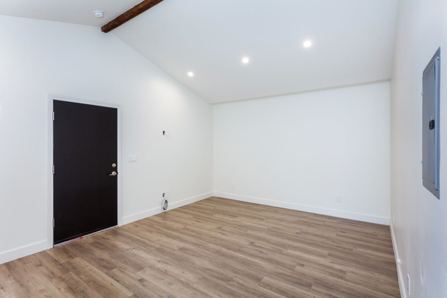 Garage Conversion in Woodland Hills (2512)