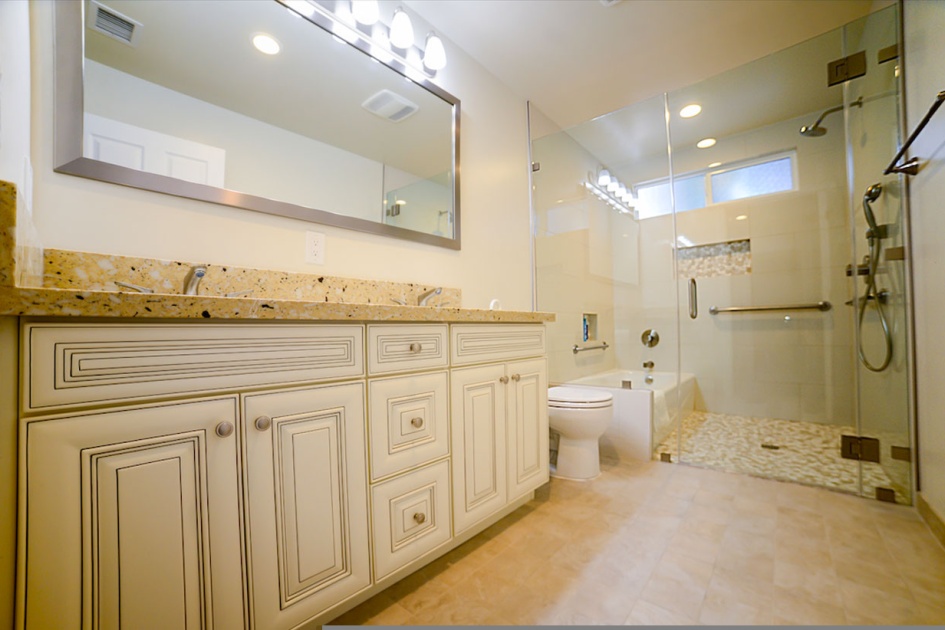 Bathroom Remodel in Los Angeles (1490)