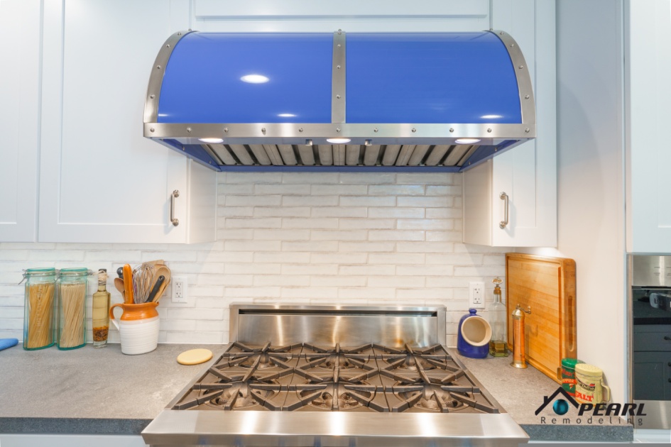 Kitchen Remodel in Studio City  (1915)