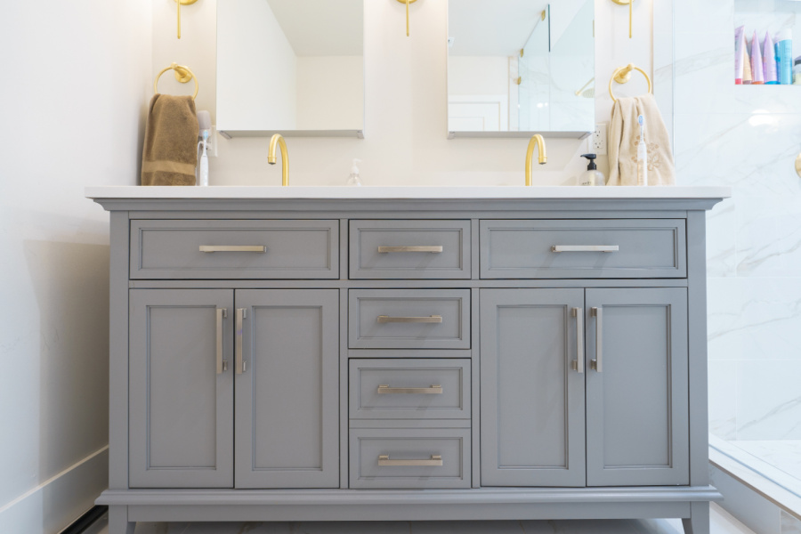 Bathroom Remodel in Granada Hills (1867)