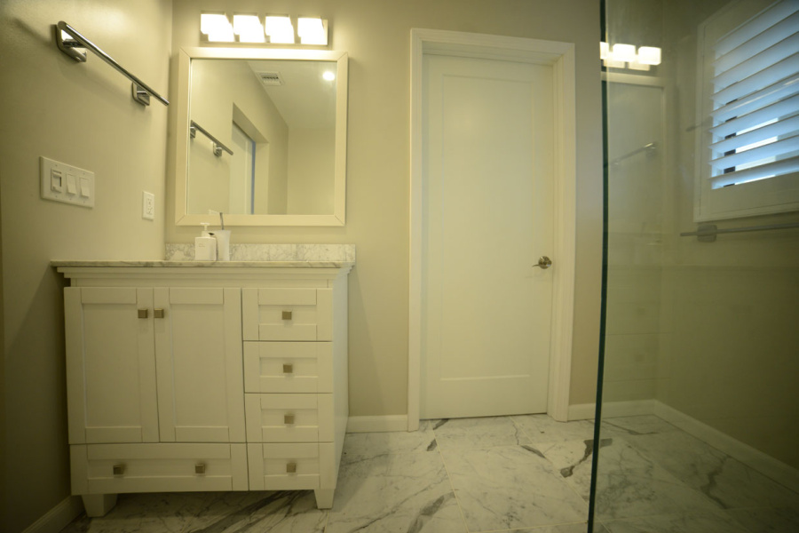 Bathroom Remodel in Arcadia (1551)