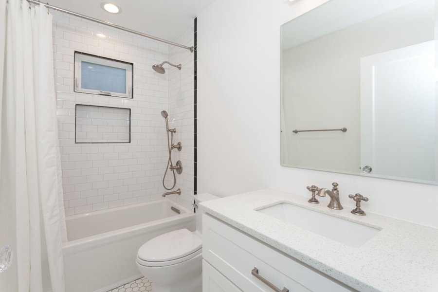 Bathroom Remodel in Los Angeles (1537)