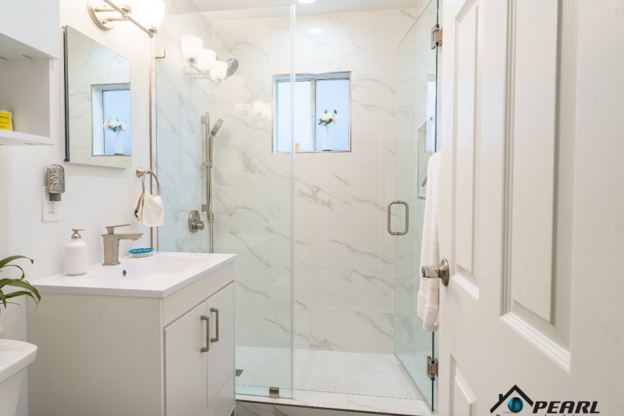 Bathroom Remodel in Glendale  (1941)