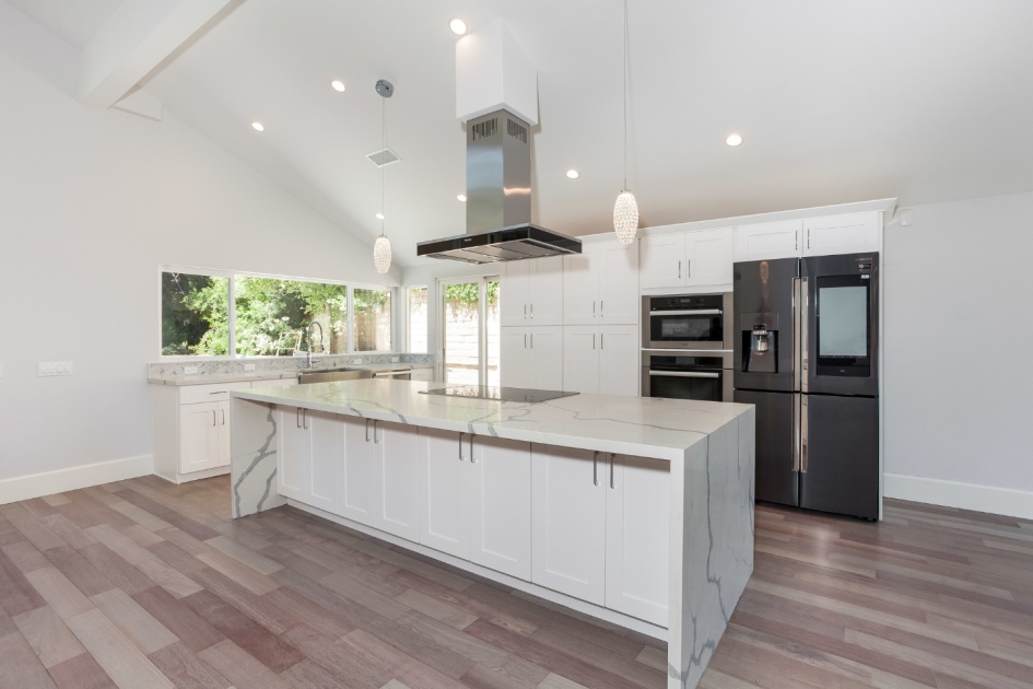 Full House Remodel in Northridge (1187)