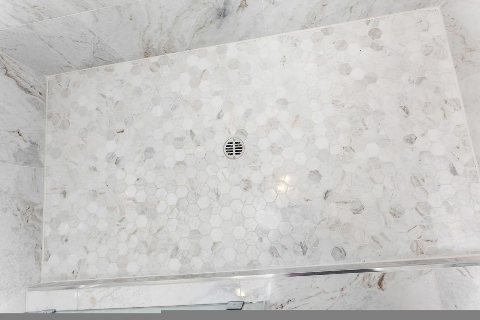 Bathroom Remodel in Encino (1564)