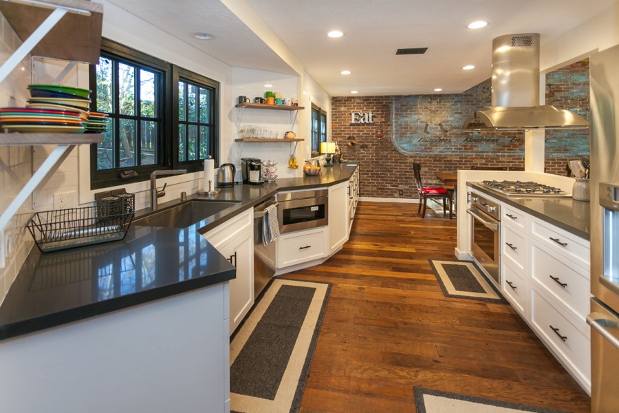 Kitchen and living room Remodel in Oak Park (1480)
