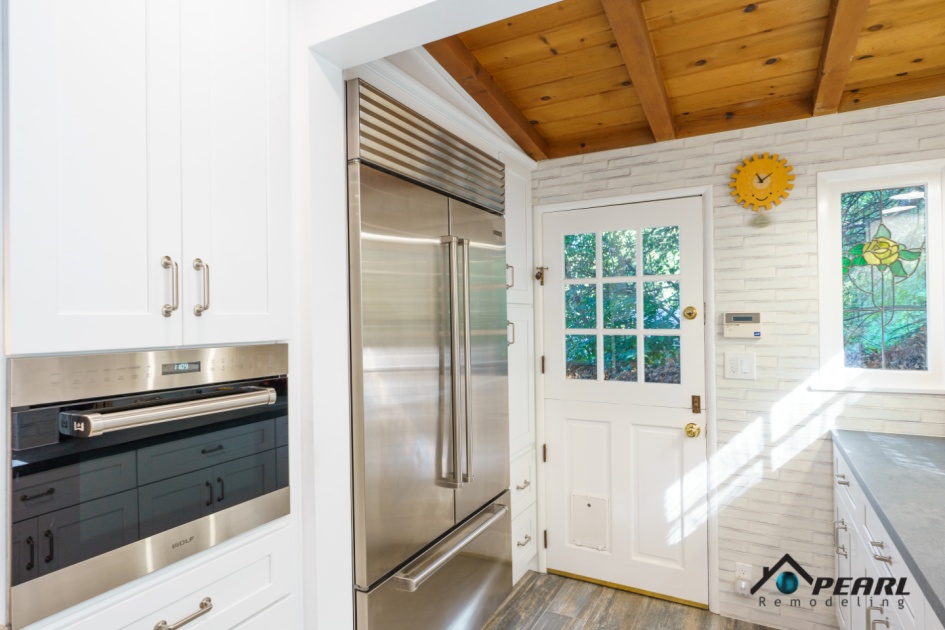 Kitchen Remodel in Studio City  (1922)
