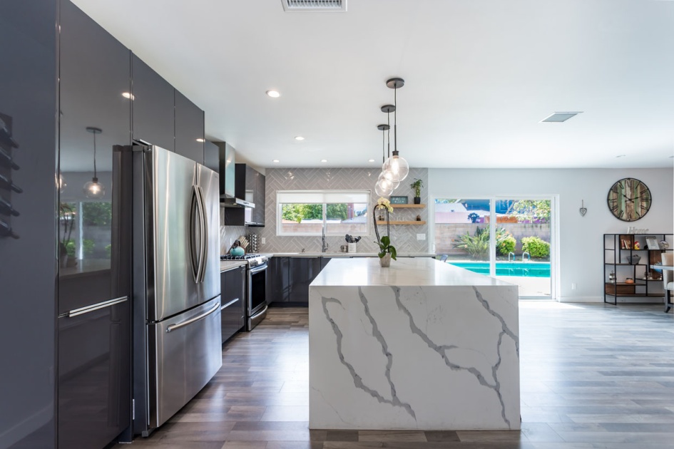 Kitchen Remodel in Woodland Hills (1472)