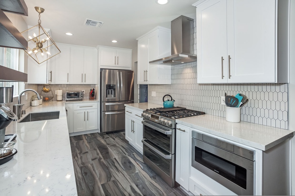 Kitchen Remodel in Reseda (1316)