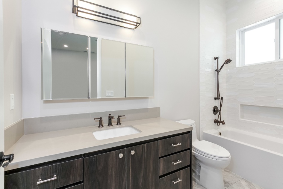 Full House Remodel in Woodland Hills (1046)