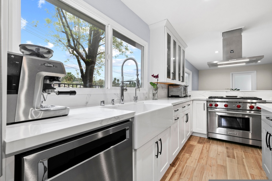 Kitchen Remodeling in Sherman Oaks (2166)
