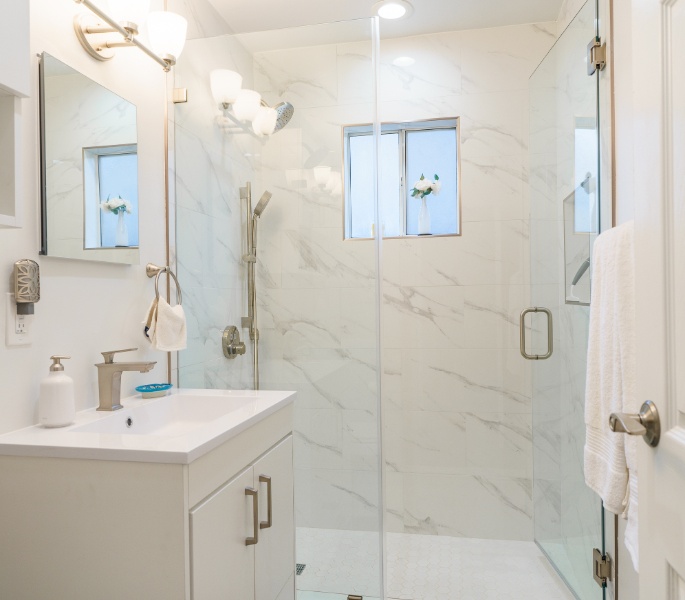 Bathroom Remodel in Glendale  (1943)