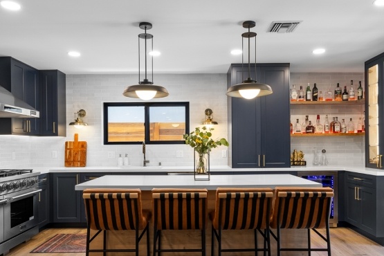 Enfield Ave  (#2217)| Pearl Remodeling