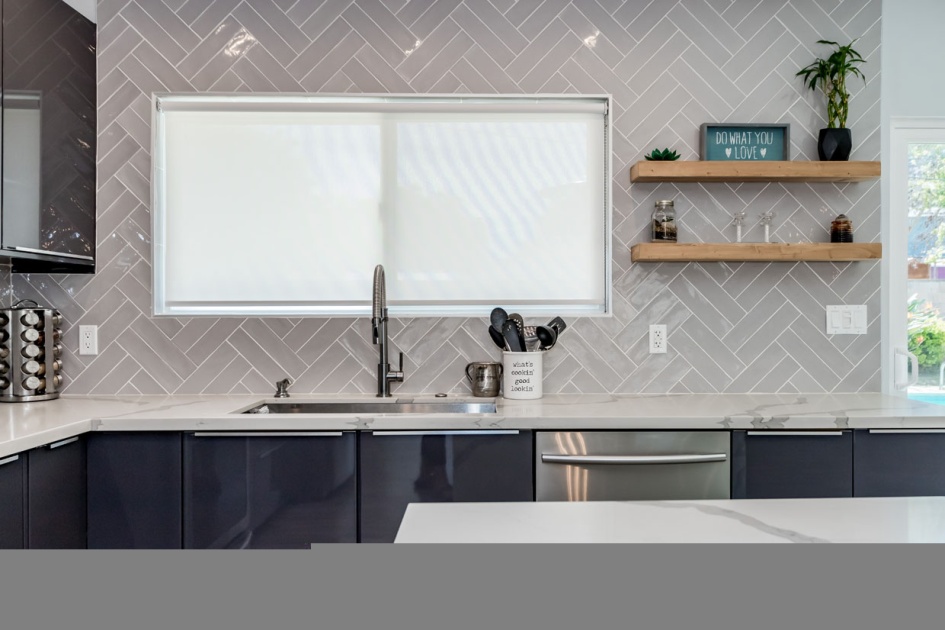 Kitchen Remodel in Woodland Hills (1474)