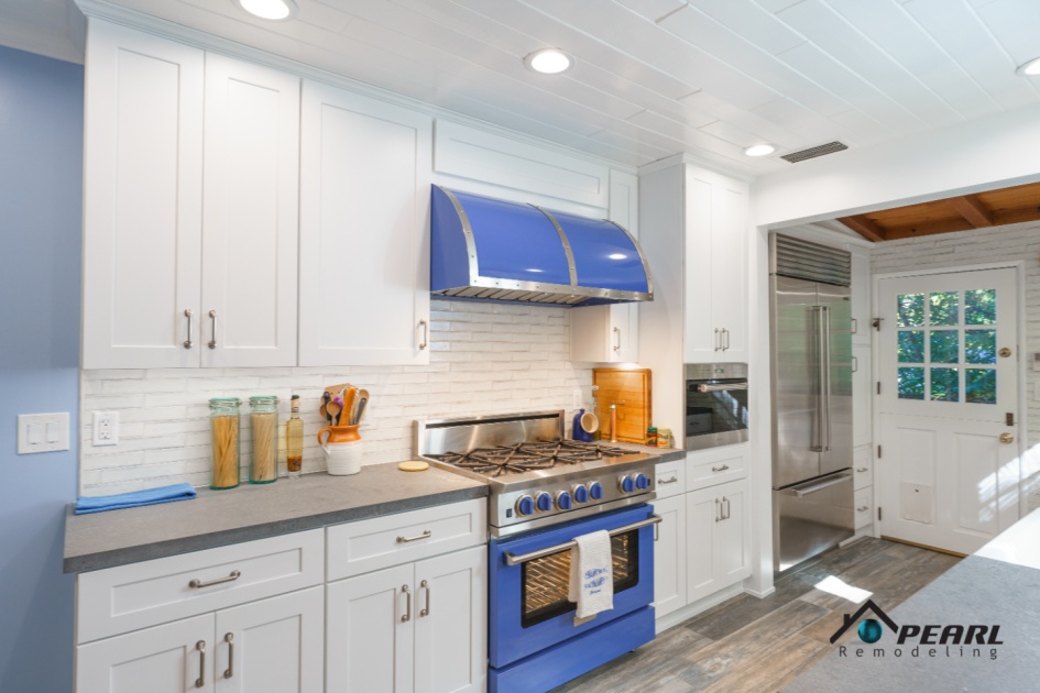 Kitchen Remodel in Studio City  (1917)