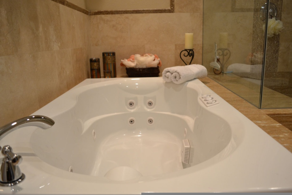 Bathroom Remodel in Westlake Village (1616)