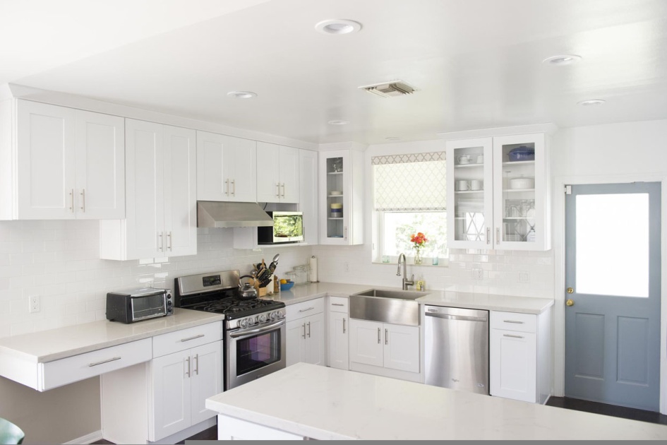 Kitchen Remodel in Woodland Hills (1345)