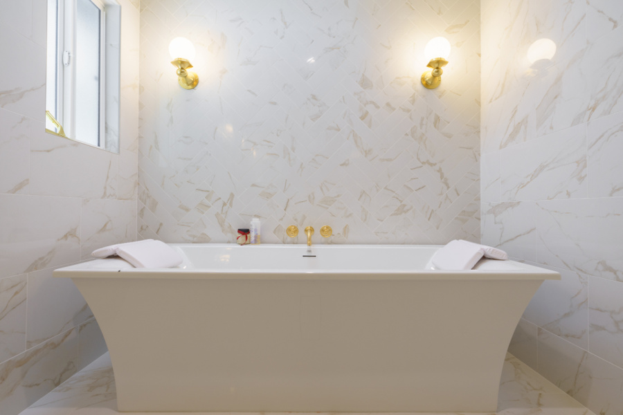 Bathroom Remodel in Granada Hills (1863)