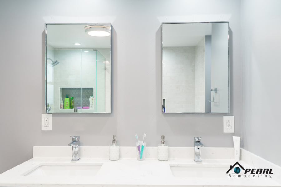 Bathroom Remodel in Northridge (2038)