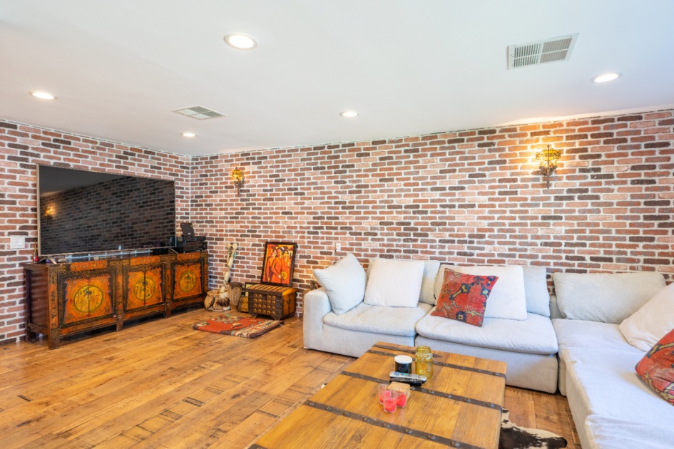 Kitchen and Living Room Remodeling in Calabasas (2184)