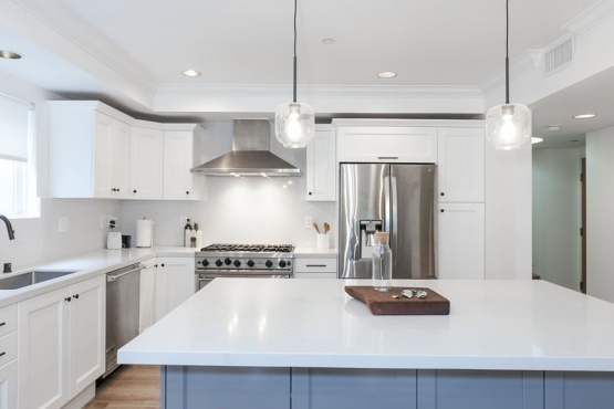 Greenfield - Two Tone  (#1251)| Pearl Remodeling