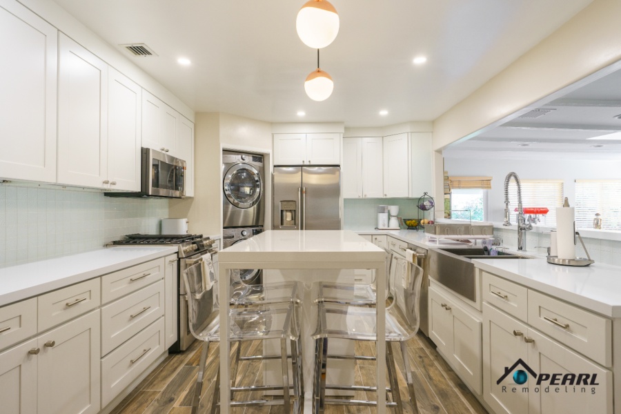 Kitchen Remodel in Van Nuys (1957)