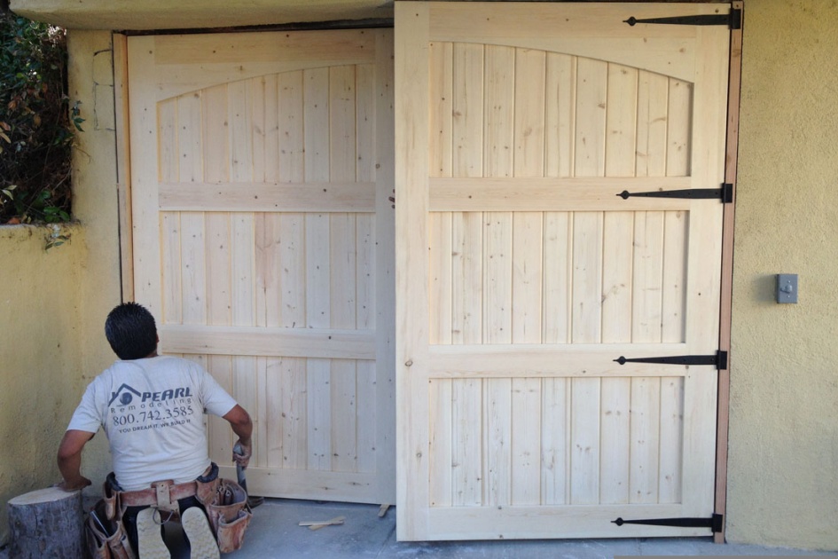 Fence Construction in Los Angeles (1644)