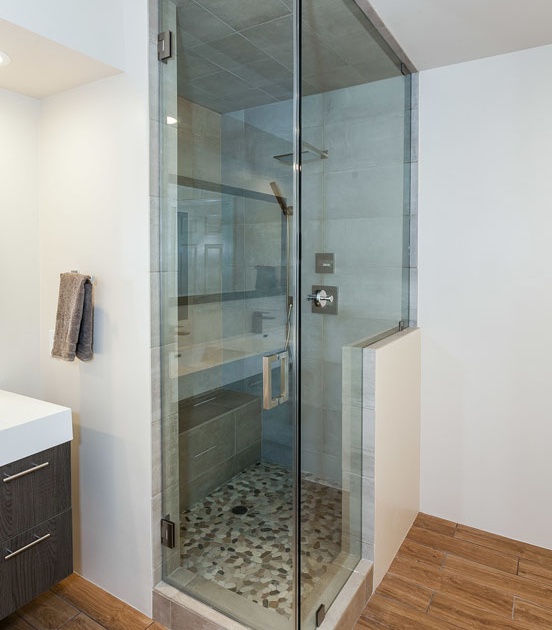 Bathroom Remodel in Northridge (1607)