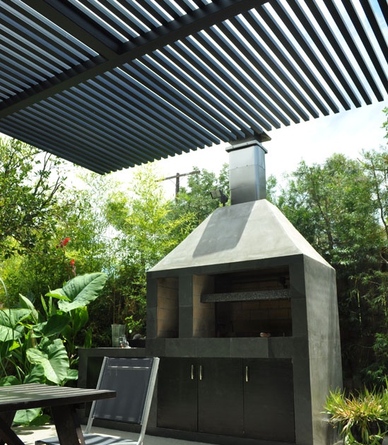 Backyard Remodeling and Exterior Work in Los Angeles (1300)