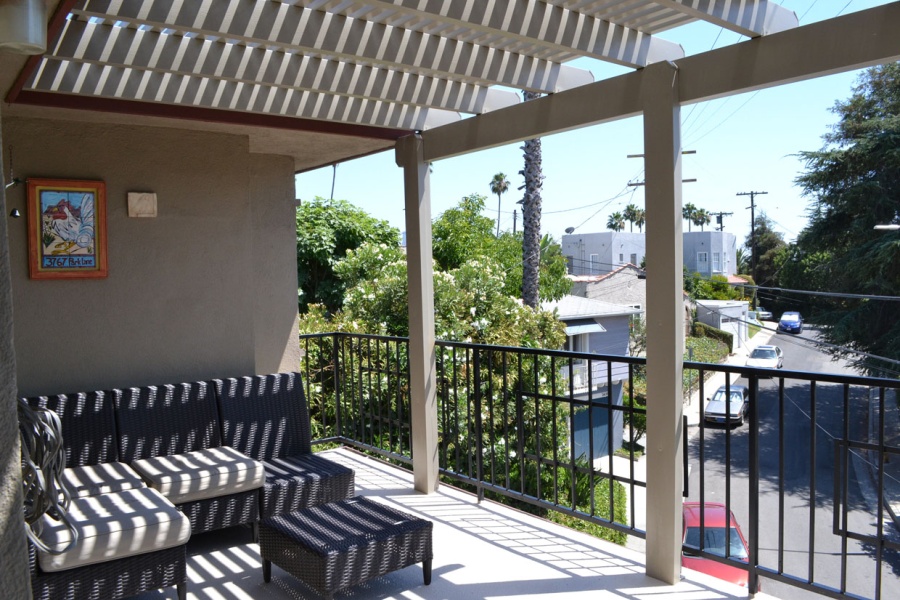 Deck Construction in Los Angeles (1700)