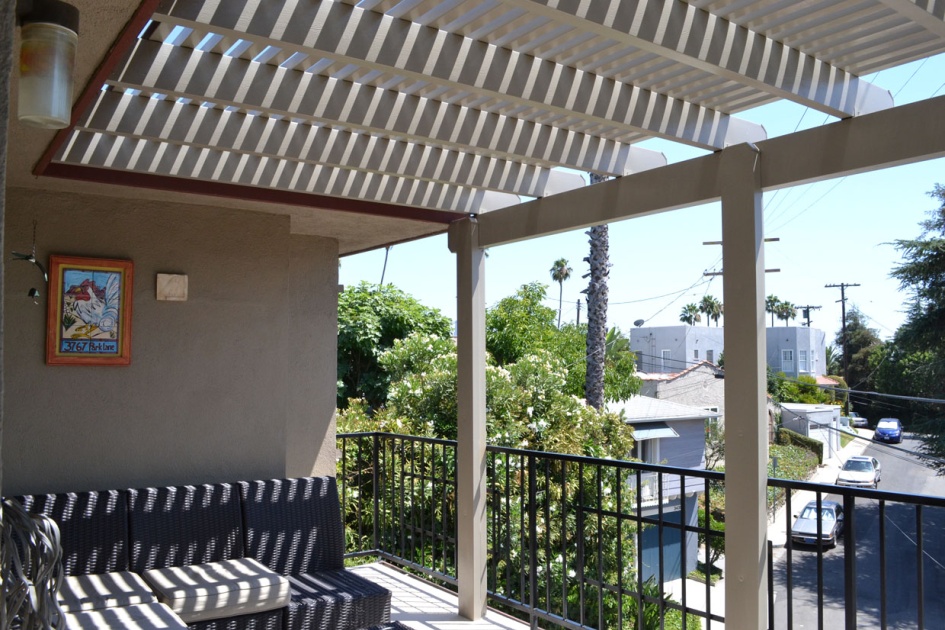 Deck Construction in Los Angeles (1697)