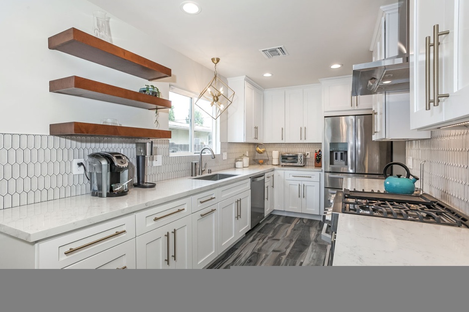 Kitchen Remodel in Reseda (1315)