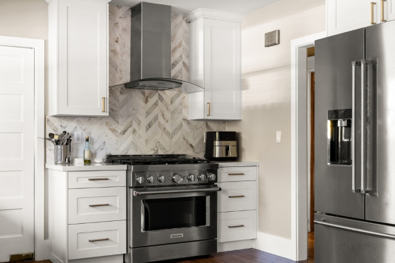 Mezza -  N. Michigan Ave (#2344)| Pearl Remodeling