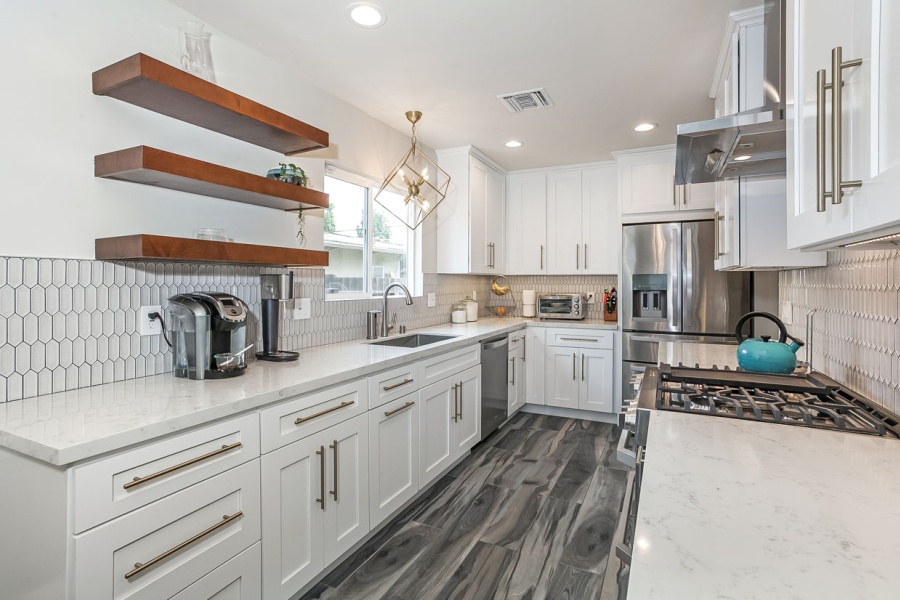 Kitchen Remodel in Reseda (1315)
