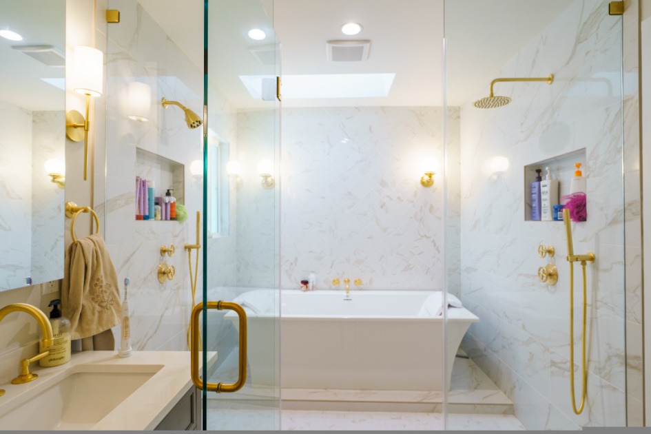 Bathroom Remodel in Granada Hills (1868)