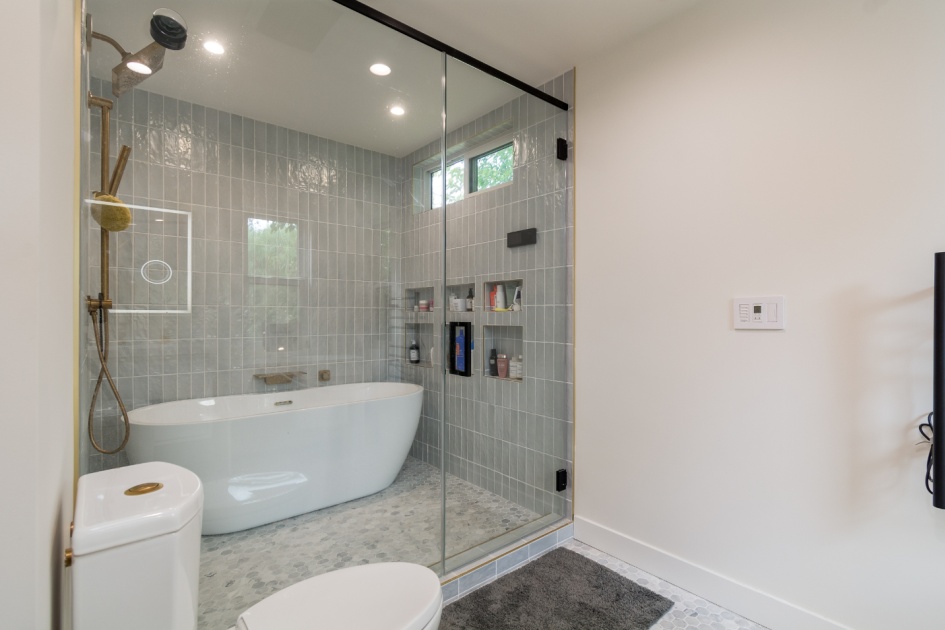Bathroom Remodeling in Agoura Hills (2282)