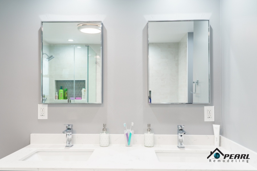Bathroom Remodel in Northridge (2038)