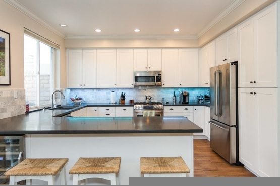U-Shaped Kitchen Remodel in Thousands Oaks (#1257)| Pearl Remodeling