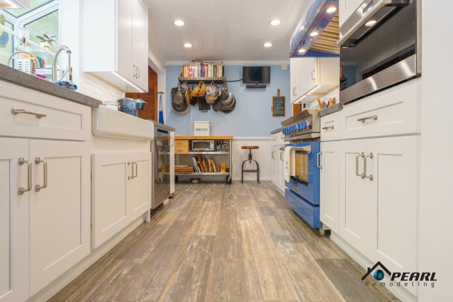 Kitchen Remodel in Studio City  (1912)