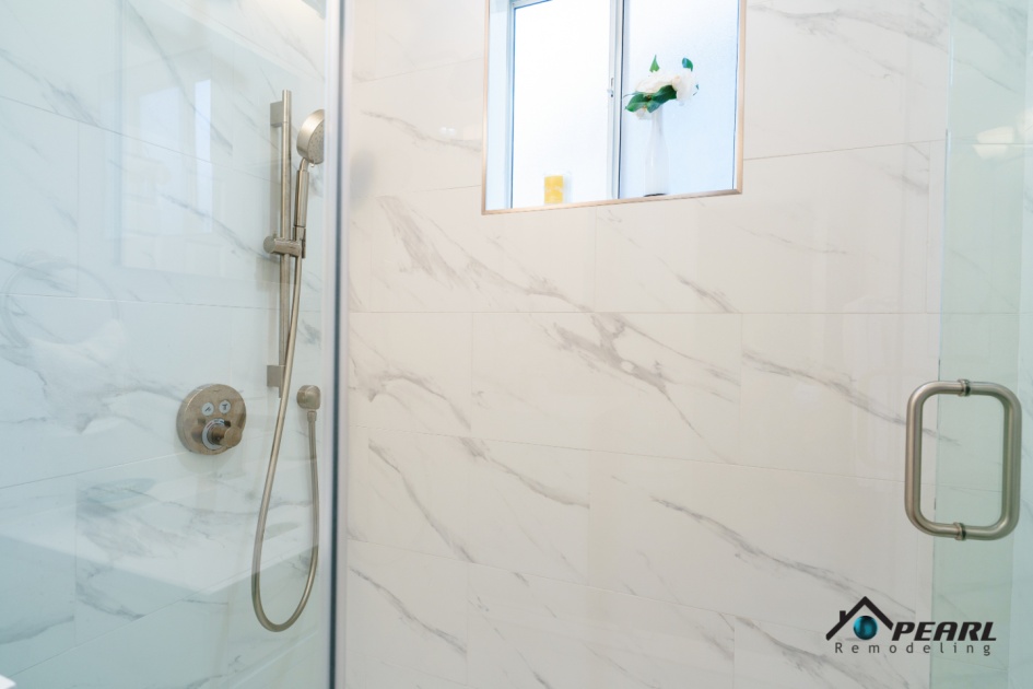 Bathroom Remodel in Glendale (1946)