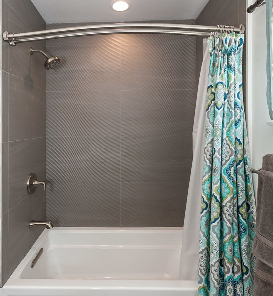 Bathroom Remodel in Van Nuys (1513)