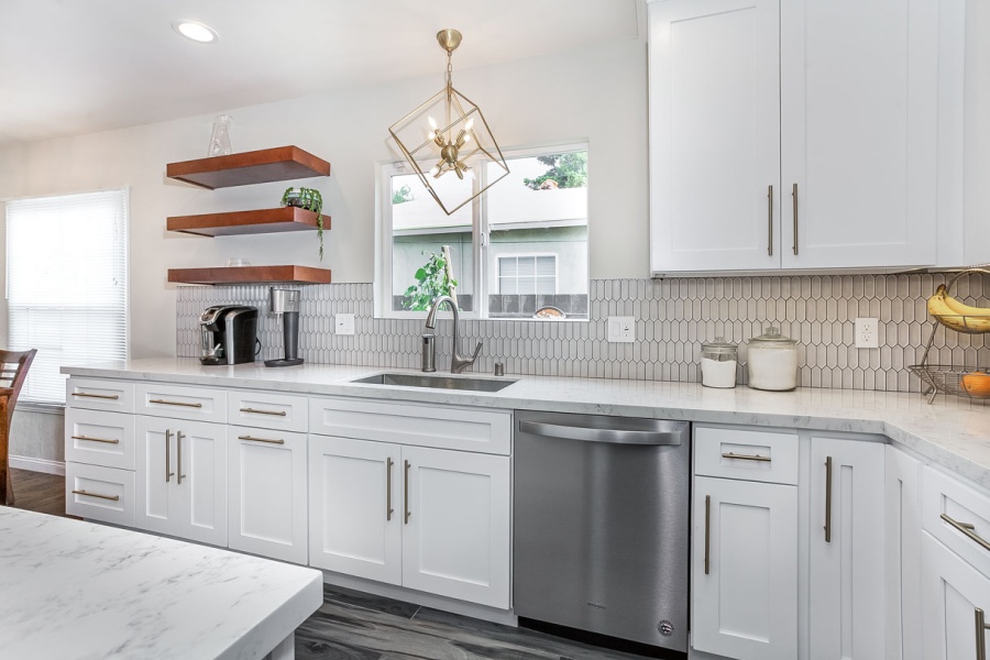 Kitchen Remodel in Reseda (1319)