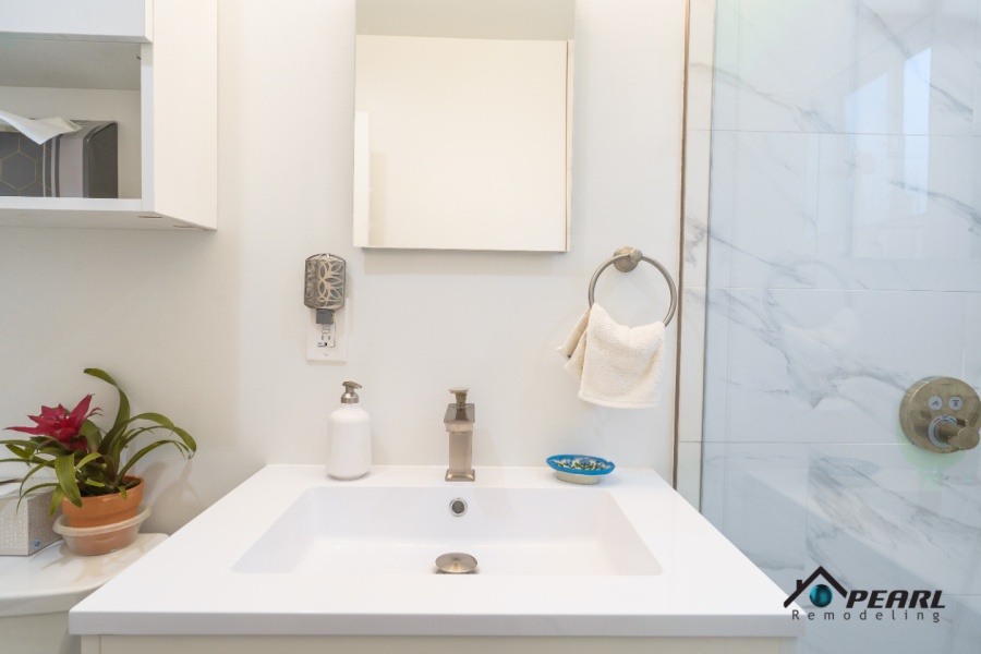 Bathroom Remodel in Glendale  (1944)
