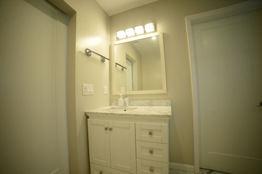 Bathroom Remodel in Arcadia (1549)