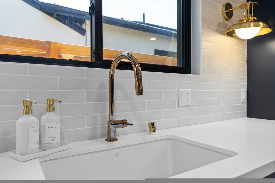 Kitchen Makeover in Encino (2223)