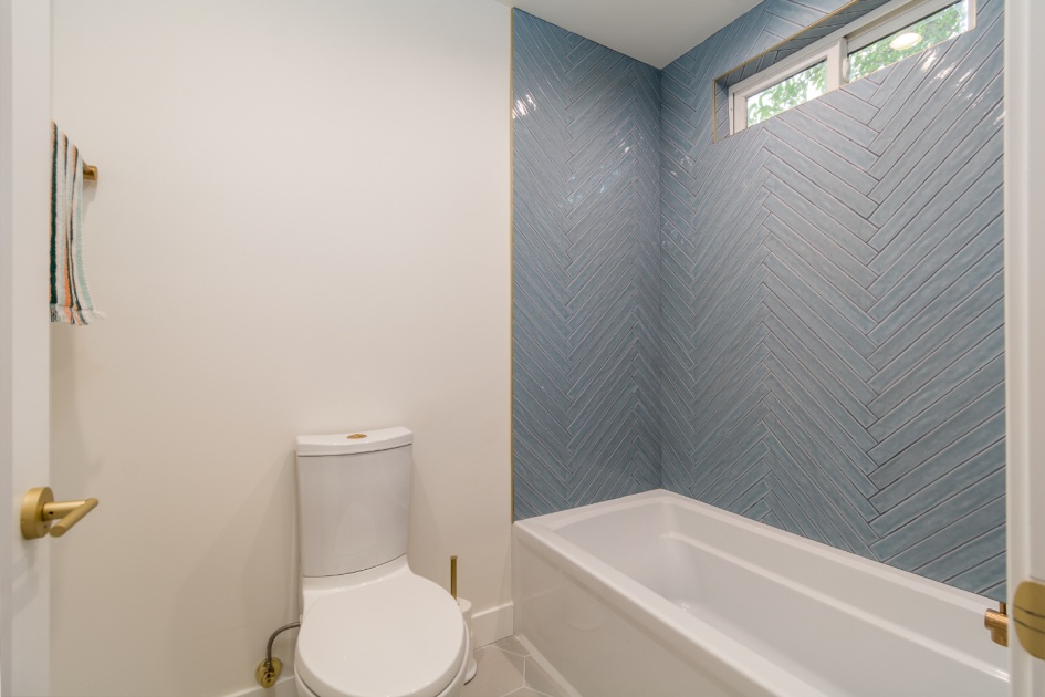 Bathroom Remodeling in Agoura Hills (2276)