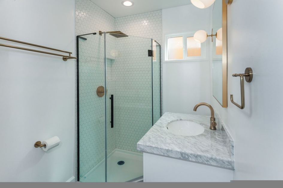 Bathroom Remodel in Los Angeles (1529)